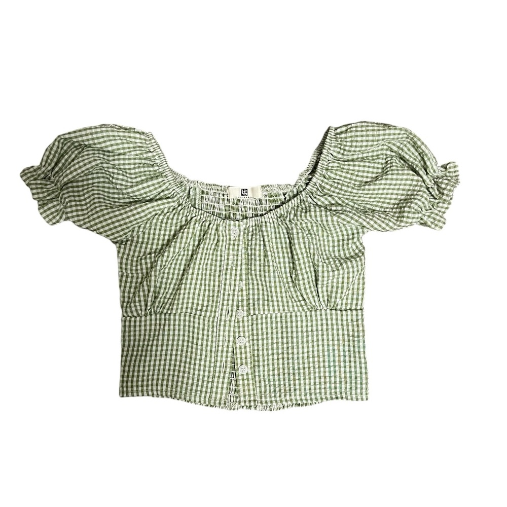 Green and white plaid cropped shirt